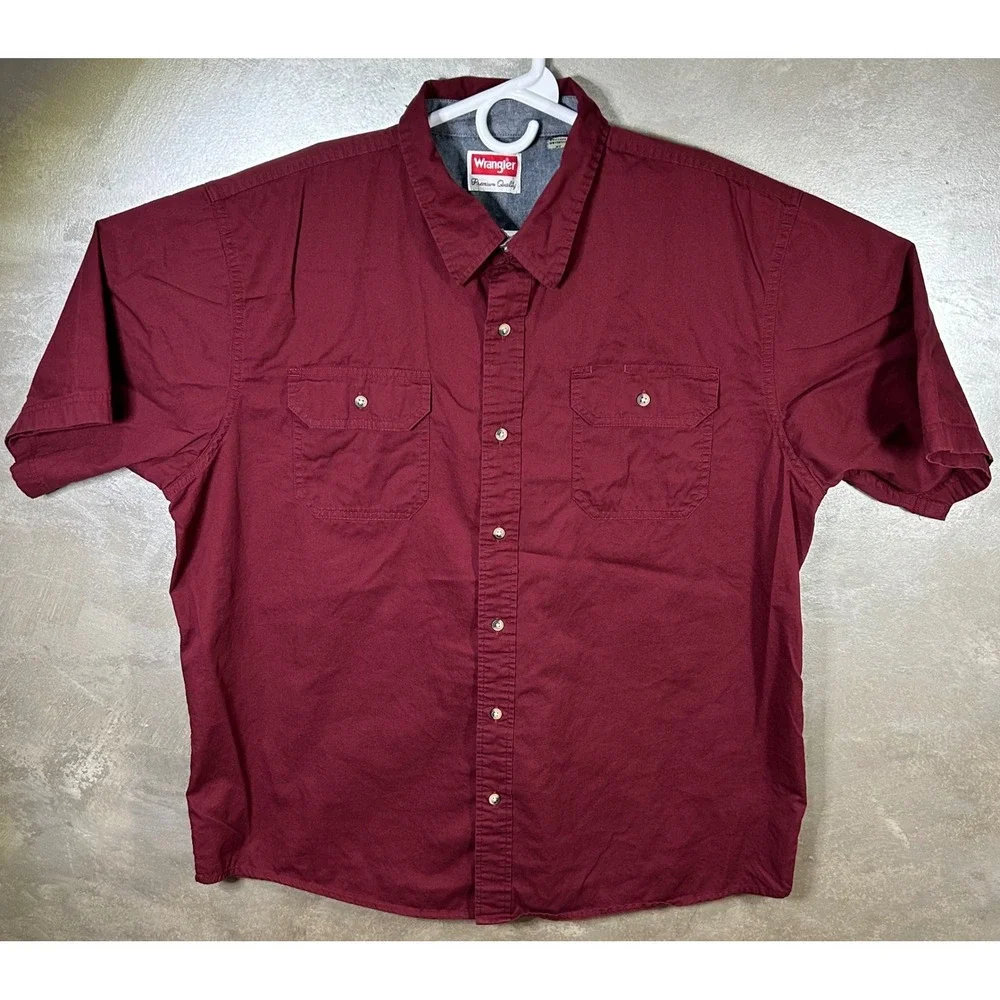 Wrangler Premium Quality Button Down Shirt Men's XL Short Sleeve‎ Burgundy